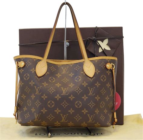 louis vuitton carryall tote